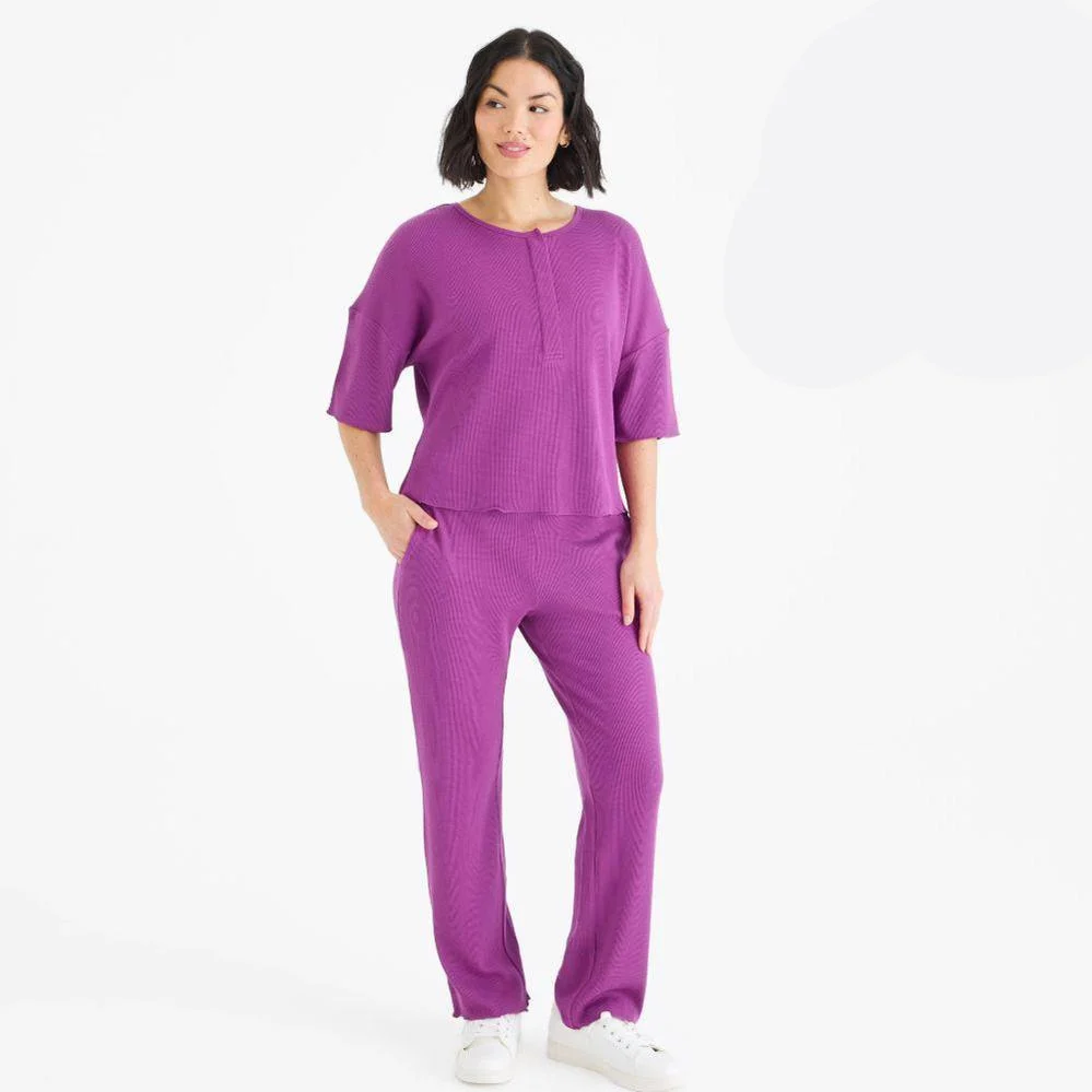 Women's Magnetic Signature PJ Set